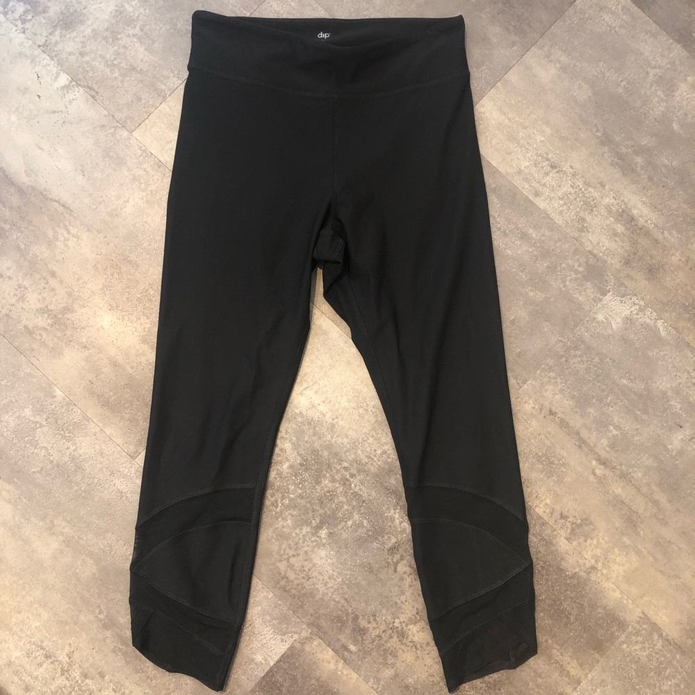Dip Black Cropped Leggings